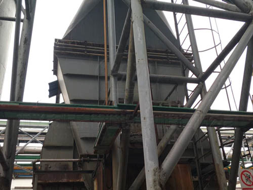 上海铜陵化工集团新桥矿业有限 矩形全316L补偿器使用现场